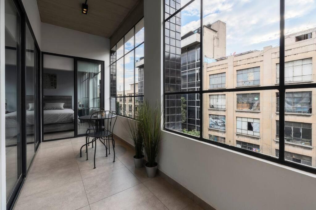 Apartment P502 Rooftop Views 33drm 2bath Ac *